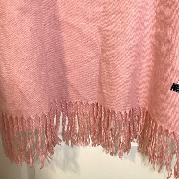Acne Studios Women's Pink Scarf Shoulder Wrap Fringe Virgin Wool Made in Italy - Picture 4 of 7
